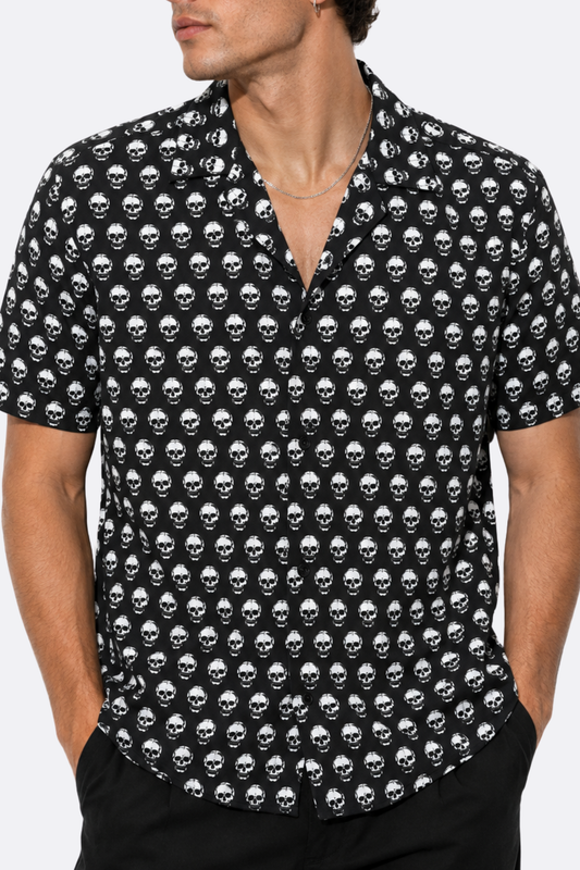 CAMISA NEGRA - CALAVERAS