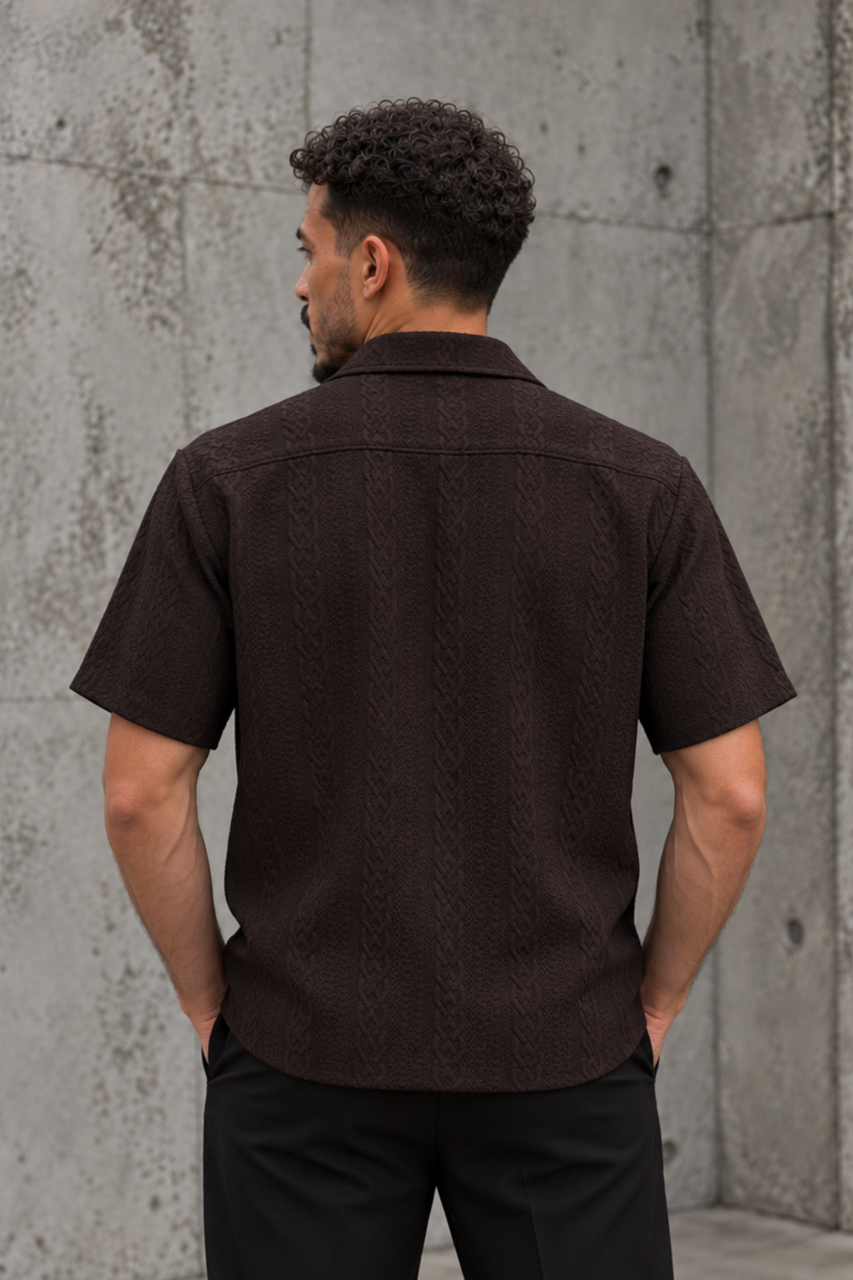 CAMISA TEXTURIZADA MARRON OSCURO