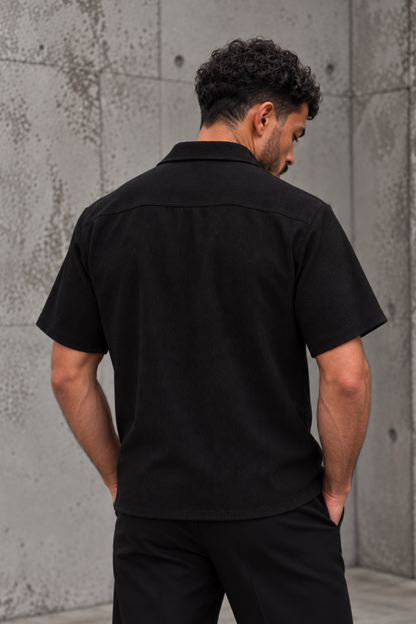 CAMISA TEXTURIZADA NEGRA